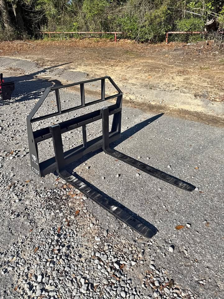 42” 2K LB PALLET FORKS