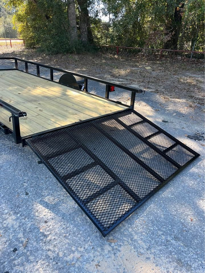 77 X 14 TUBE TOP UTILITY TRAILER W/ 4FT. HD GATE
