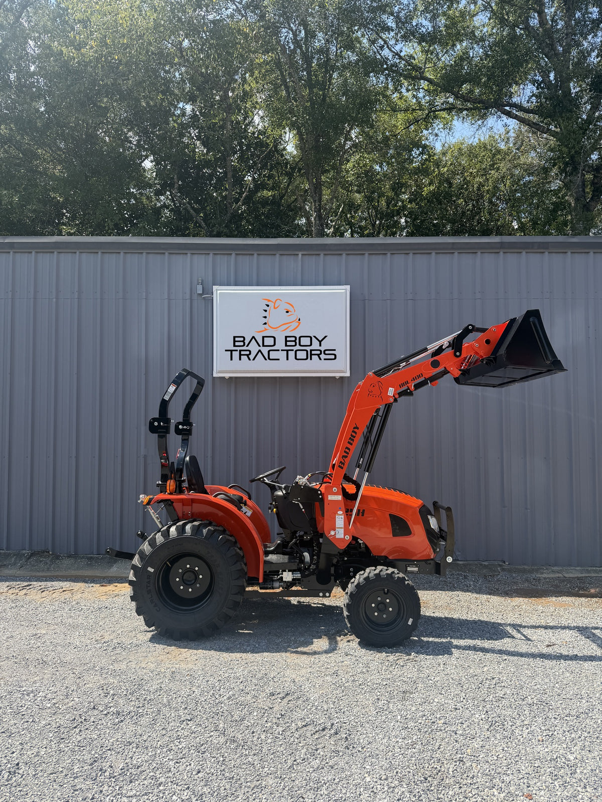 NEW 2026 BAD BOY 4025H TRACTOR (25 HP)