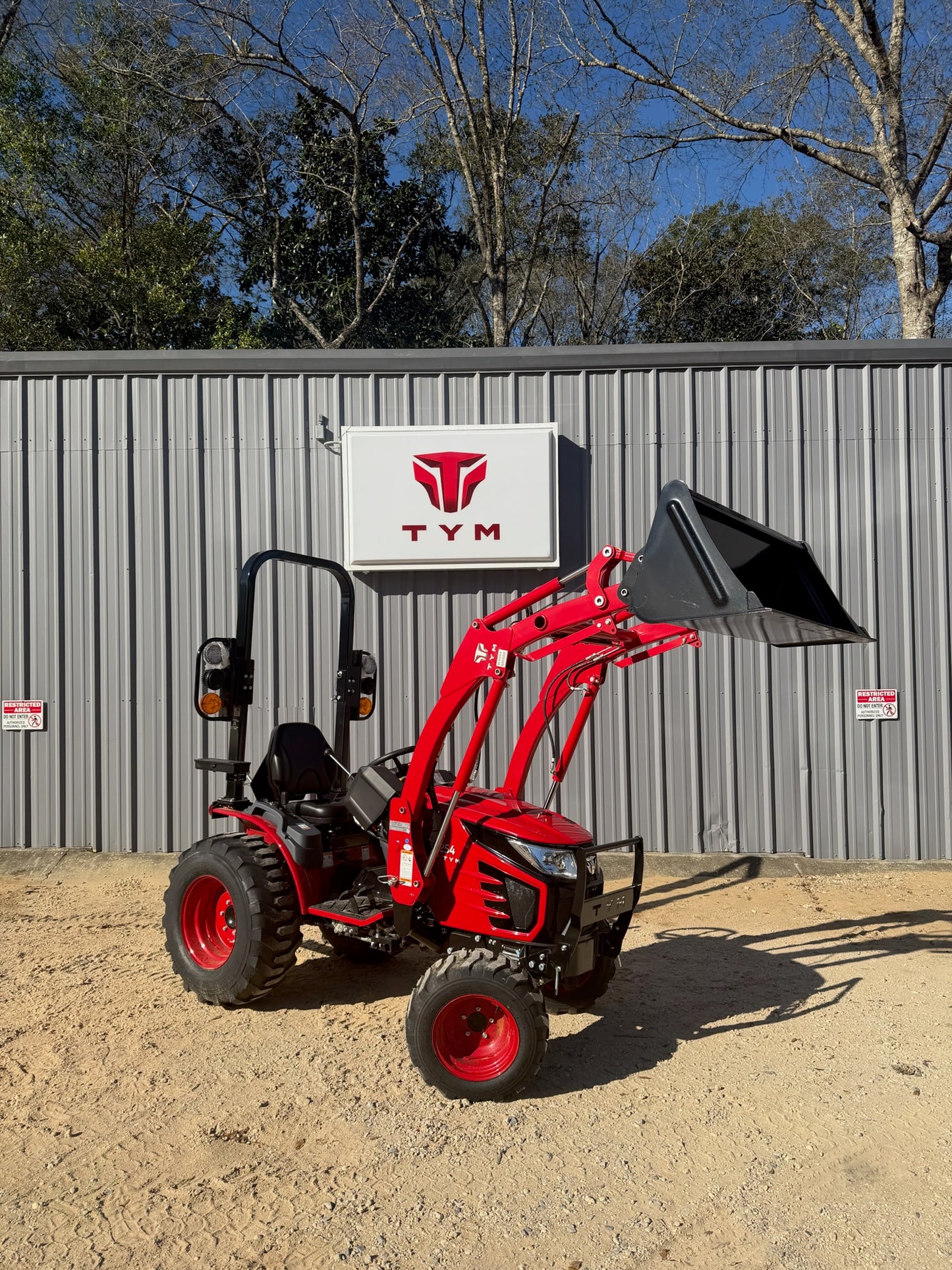 NEW 2026 TYM T254H TRACTOR (23.9 HP)