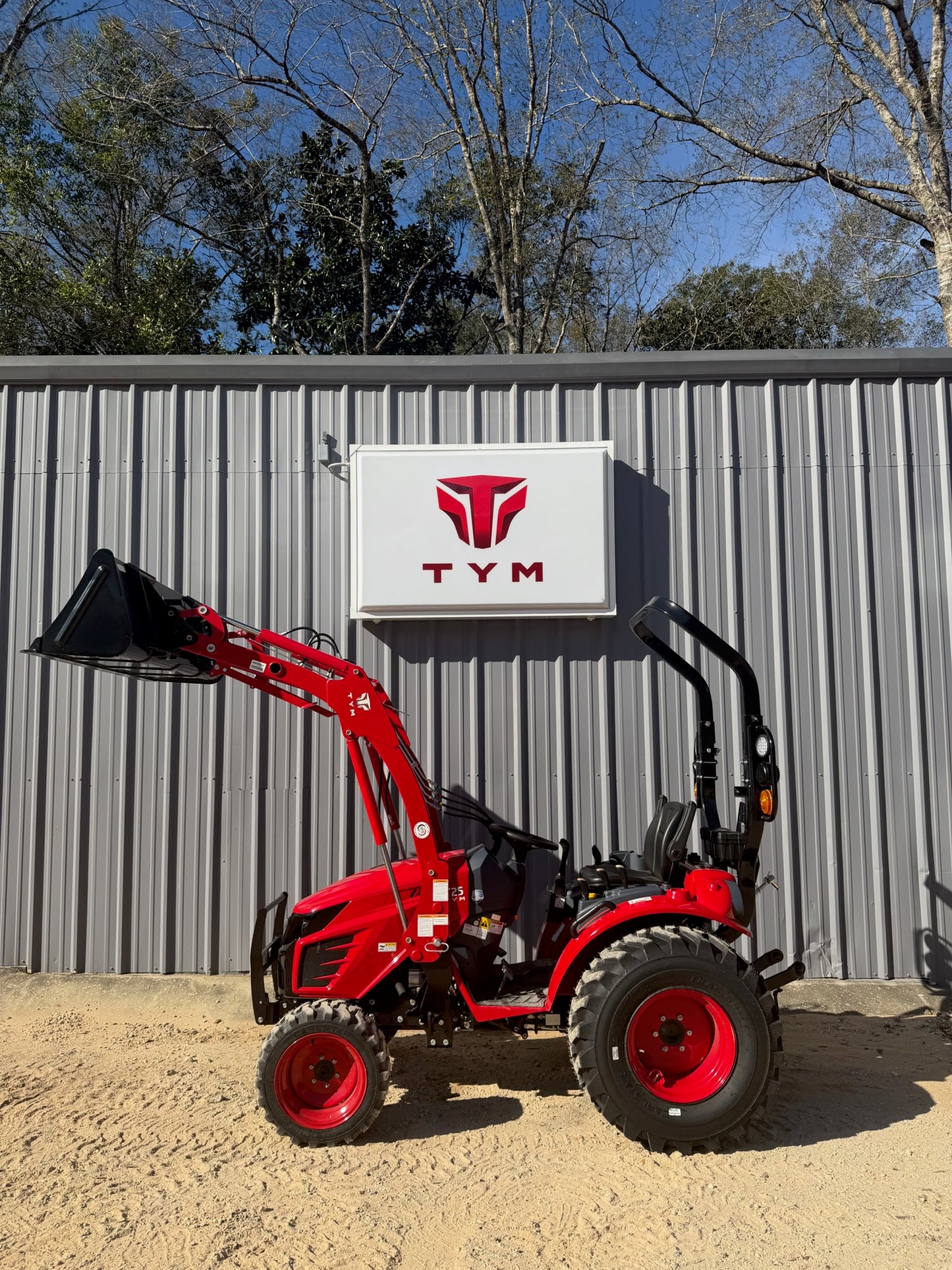 NEW 2026 TYM T25 TRACTOR (24.7 HP)