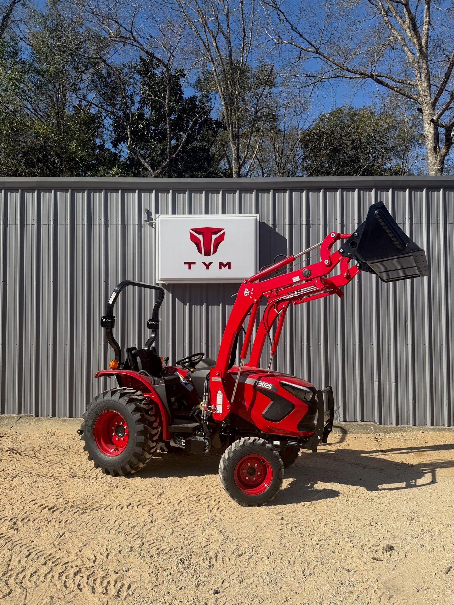 NEW 2025 TYM T3025 TRACTOR (24 HP)